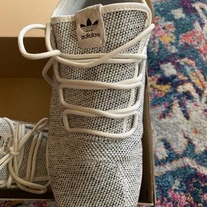 Men’s Adidas tubular shadow size 10.5